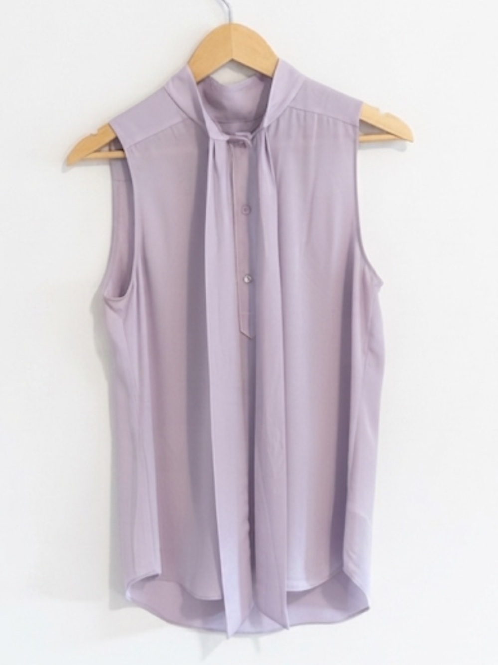 Aritzia Babaton Piero Blouse Lilac Lavender Bow Tie Neck Top Small - Picture 2 of 13